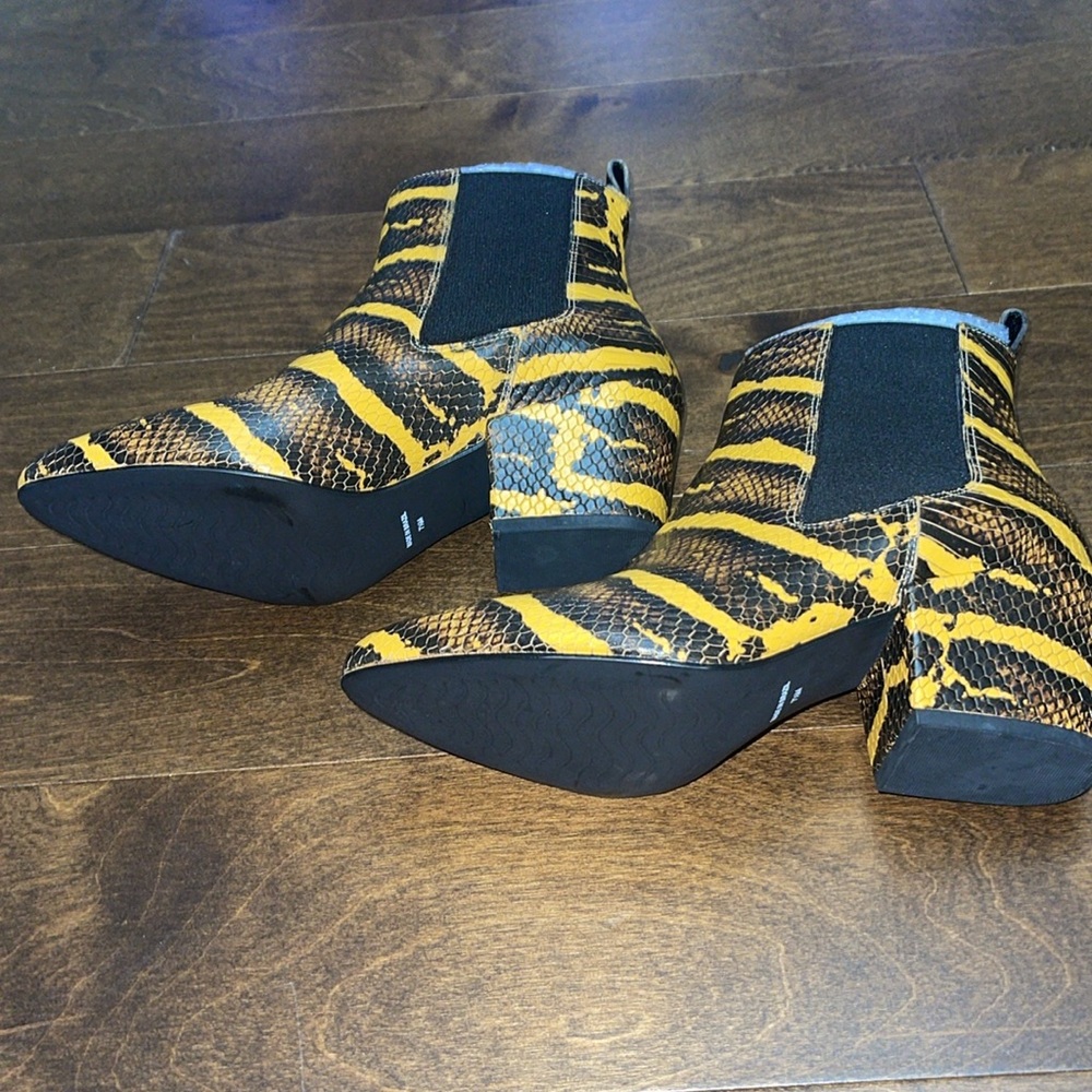 NIB, Matisse “Morgan” boot - Picture 5 of 9